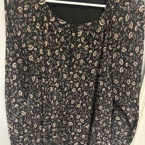DR2 plus size 1X Floral Black and Cream Blouse Long Sleeve